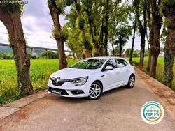 Branco Usado 2020 Renault Mégane IV Zen Citadino | € 12.750 (Super Preço)