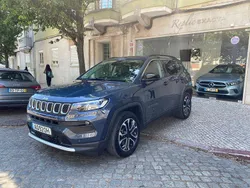 Cinza Usado 2022 Jeep Compass Limited SUV | € 22.700 (Preço justo)