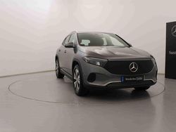Cinzento Usado 2024 Mercedes EQA250+ Edition SUV | € 41.990 (Bom preço)