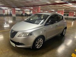Cinzento Usado 2012 Lancia Ypsilon Citadino | € 6.950