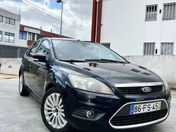 Usado 2008 Ford Focus Titanium Sedan | € 5.500 (Preço justo)