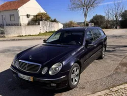 Usado 2003 Mercedes E220 Sedan | € 5.800 (Bom preço)
