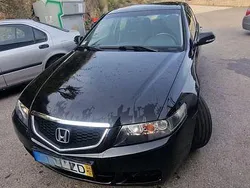 Usado 2004 Honda Accord Sedan | € 6.500