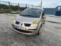 Usado 2004 Renault Modus Monovolume | € 1.400
