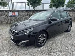 Preto Usado 2014 Peugeot 308 Allure Citadino | € 12.450 (Preço justo)