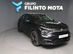 Preto Usado 2024 Citroën C4 PureTech Sedan | € 20.490 (Preço justo)