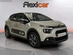 Amarelo Usado 2024 Citroën C3 PureTech Citadino | € 14.480 (Bom preço)