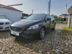 Preto Usado 2015 Volvo V40 Carrinha | € 11.750 (Bom preço)