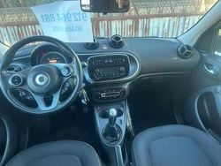 Branco Usado 2016 Smart ForFour Citadino | € 8.250 (Preço justo)