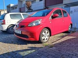 Usado 2007 Toyota Aygo Citadino | € 3.246