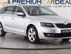 Cinza Usado 2013 Skoda Octavia Elegance Carrinha | € 10.490 (Preço justo)