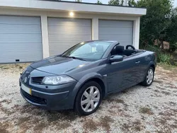 Cinzento Usado 2007 Renault Mégane Cabriolet Cabrios | € 6.500