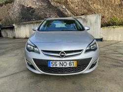 Cinzento Usado 2013 Opel Astra | € 7.890