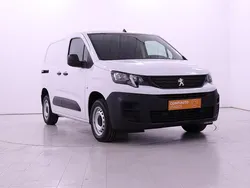 Branco Usado 2022 Peugeot Partner Monovolume | € 17.590 (Preço justo)