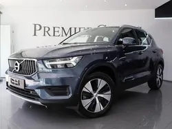 Cinzento Usado 2022 Volvo XC40 SUV | € 27.900 (Preço justo)