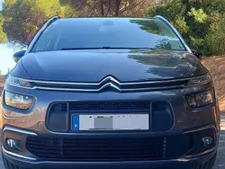 Usado 2022 Citroën C4 SpaceTourer Monovolume | € 19.500 (Bom preço)