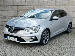 Cinza prata Usado 2021 Renault Mégane IV Intens Coupé | € 19.500 (Preço justo)