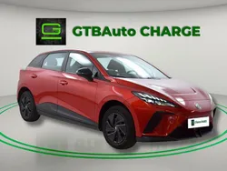 Vermelho Usado 2023 MG MG4 EV Citadino | € 20.499 (Preço justo)