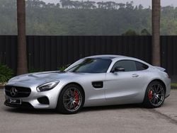 Cinzento Usado 2015 Mercedes AMG GT AMG Coupé | € 98.000