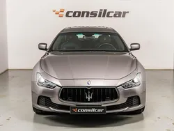 Cinza Usado 2017 Maserati Ghibli GranLusso Coupé | € 47.890