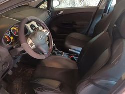 Usado 2006 Opel Corsa Sedan | € 1.500 (Super Preço)