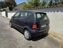 Azul Usado 2002 Mercedes A140 Classic Sedan | € 750 (Bom preço)