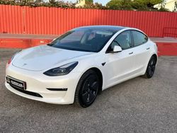 Branco pérola Usado 2023 Tesla Model 3 Long Range AWD Sedan | € 35.990 (Preço justo)