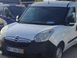 Branco Usado 2014 Opel Combo Monovolume | € 9.980