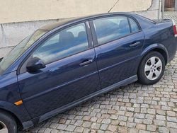 Usado 2002 Opel Vectra Sedan | € 2.000 (Preço elevado)