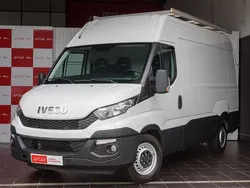 Branco Usado 2016 Iveco Daily Sedan | € 20.900