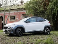 Branco Usado 2022 Hyundai Kauai SUV | € 21.600