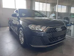 Preto Usado 2019 Audi A1 Advanced Citadino | € 18.980 (Preço justo)
