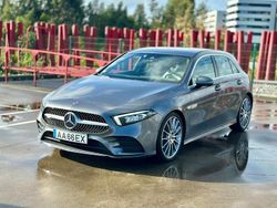 Cinza Usado 2020 Mercedes A160 AMG line | € 22.900 (Preço justo)