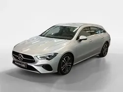Cinza Usado 2024 Mercedes CLA180 Shooting Brake Progressive Carrinha | € 37.950 (Bom preço)