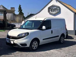 Branco Usado 2020 Fiat Doblò Monovolume | € 13.750 (Preço elevado)