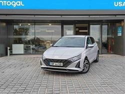 Cinzento Usado 2023 Hyundai i20 Comfort Citadino | € 16.550 (Preço justo)