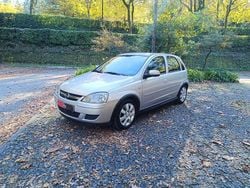 Usado 2005 Opel Corsa Sedan | € 2.750 (Preço justo)