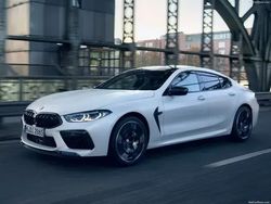 Cinzento Usado 2020 BMW M8 Competition Edition Coupé | € 105.500