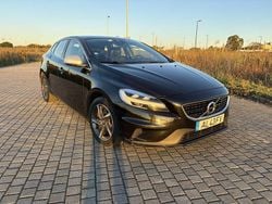 Usado 2017 Volvo V40 R-Design Carrinha | € 14.500 (Preço justo)