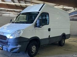 Branco Usado 2015 Iveco Daily | € 11.990