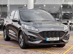 Cinza Usado 2022 Ford Kuga ST-Line SUV | € 29.990