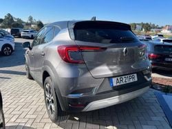 Cinzento Usado 2022 Renault Captur Equilibre SUV | € 18.900 (Preço justo)