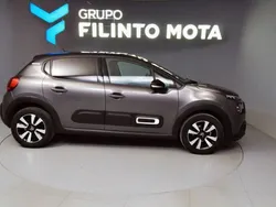 Cinza Usado 2024 Citroën C3 PureTech Citadino | € 16.270 (Preço justo)