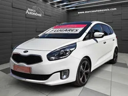 Branco Usado 2016 Kia Carens Monovolume | € 10.850 (Bom preço)