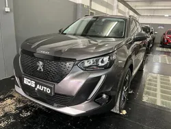 Cinza Usado 2021 Peugeot 2008 Allure SUV | € 22.700 (Preço justo)