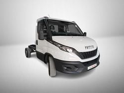 Branco Usado 2021 Iveco Daily | € 29.990 (Bom preço)