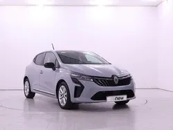 Cinzento rafale Usado 2023 Renault Clio V Evolution | € 16.700 (Bom preço)