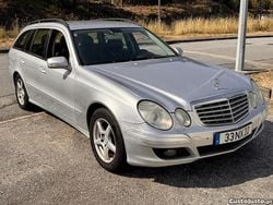 Cinza Usado 2008 Mercedes E200 Avantgarde Carrinha | € 6.750