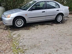 Usado 2002 Honda Civic Sedan | € 3.300 (Preço justo)