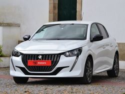 Branco Usado 2022 Peugeot 208 Active Citadino | € 15.900 (Preço justo)